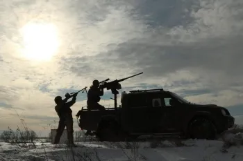 Серед школярів та студентів шукають кандидатів до збірної «лнр» з керування дронами, багатоповерхівку в Сіверськодонецьку росіяни показово пофарбували лише наполовину, ворог намагався прорватися поблизу Греківки