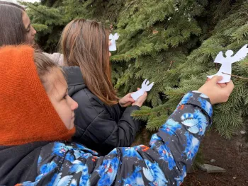 Культурна спільнота Сіверськодонецької громади долучилася до тихої акції «Ангели памʼяті»