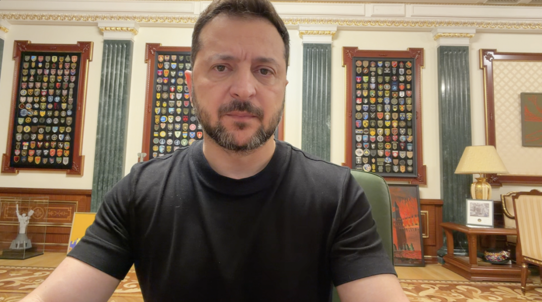 Є інформація від розвідки про підготовку росіянами нових балістичних ударів; потрібні сили, щоб збивати це російське зло – звернення Президента